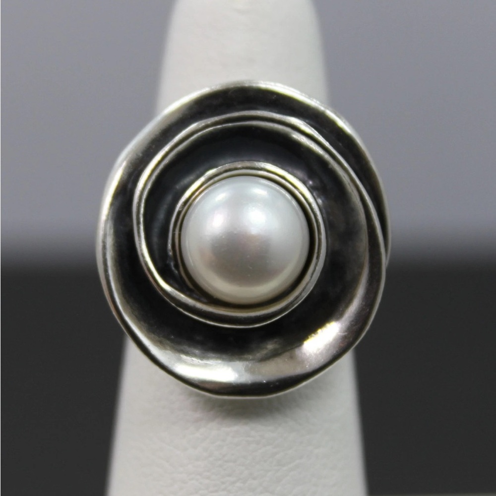 Silpada Vintage Sterling Silver Classic "Lily Rose" White Pearl Ring Sz 7 - Picture 2 of 8